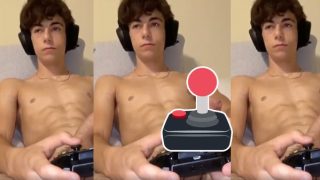 Afim de jogar vídeo game com esse macho Dotado