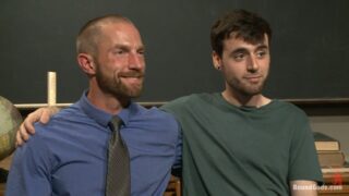 Professor tarado bate, eletrocuta e fode uma de suas alunas – Rowen Jackson and Adam Herst